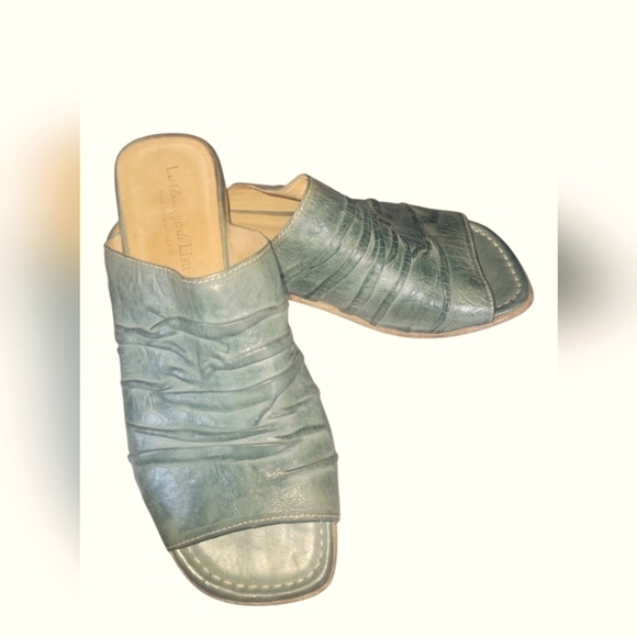 La Bottega Di Lisa Teal Handmade  Made In Italy Leather Slide Sandals Sz 37 1/2 - Picture 3 of 9